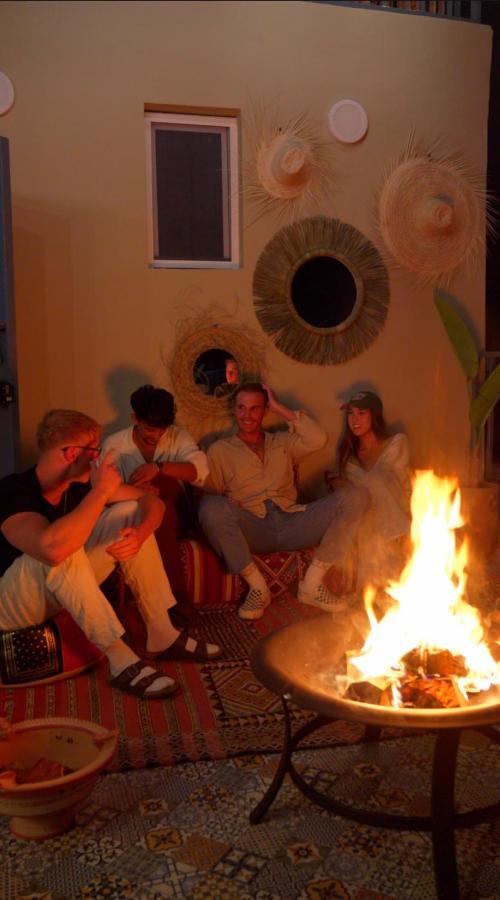 Playa Del Sol Surf House Hostel Tamraght Luaran gambar