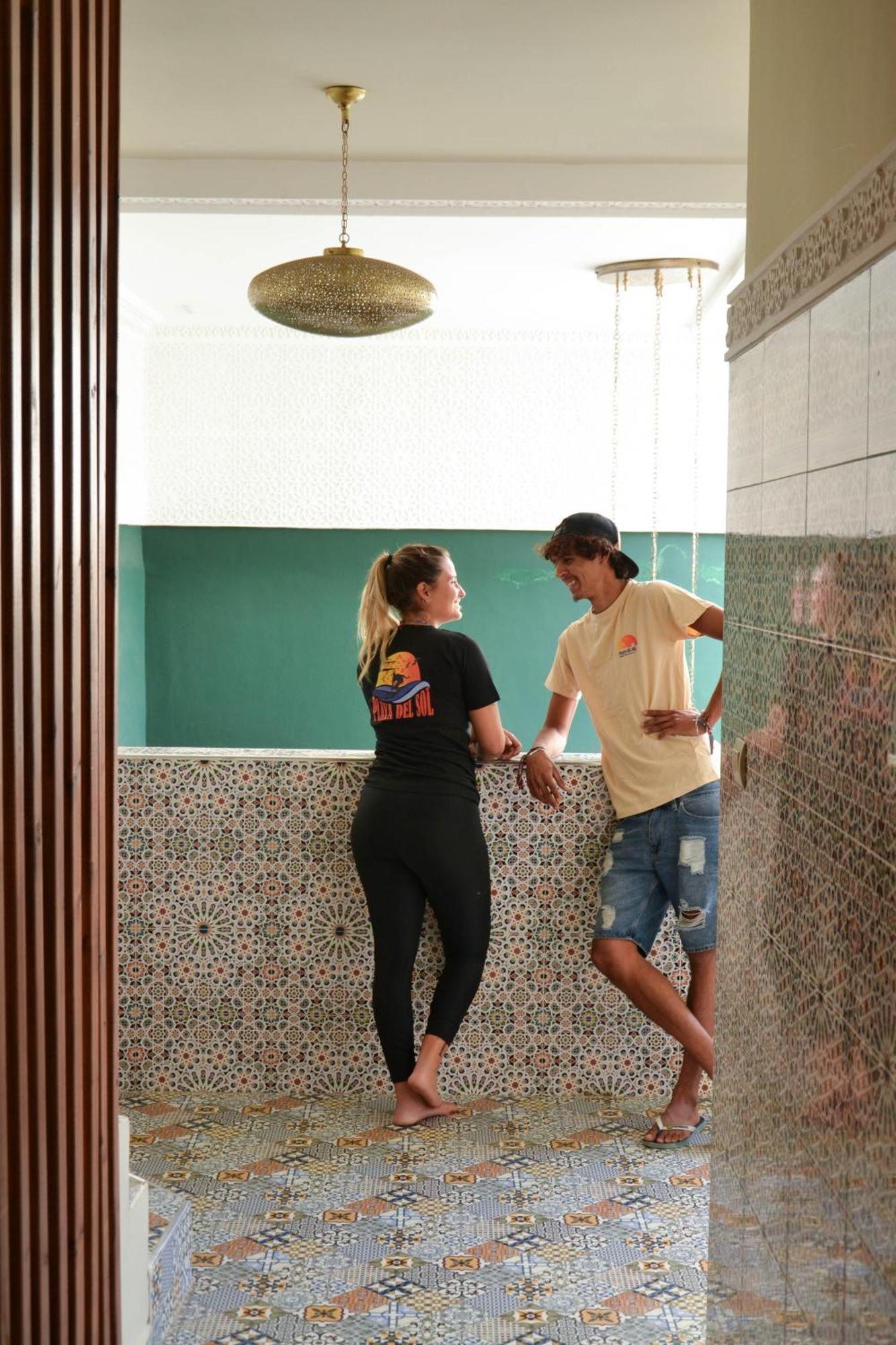 Playa Del Sol Surf House Hostel Tamraght Luaran gambar